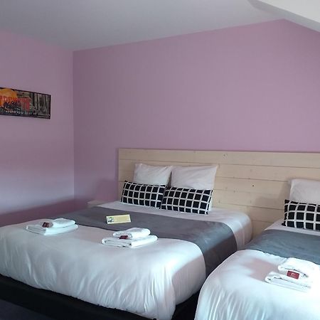 Hotel La Couronne Marmande Bagian luar foto