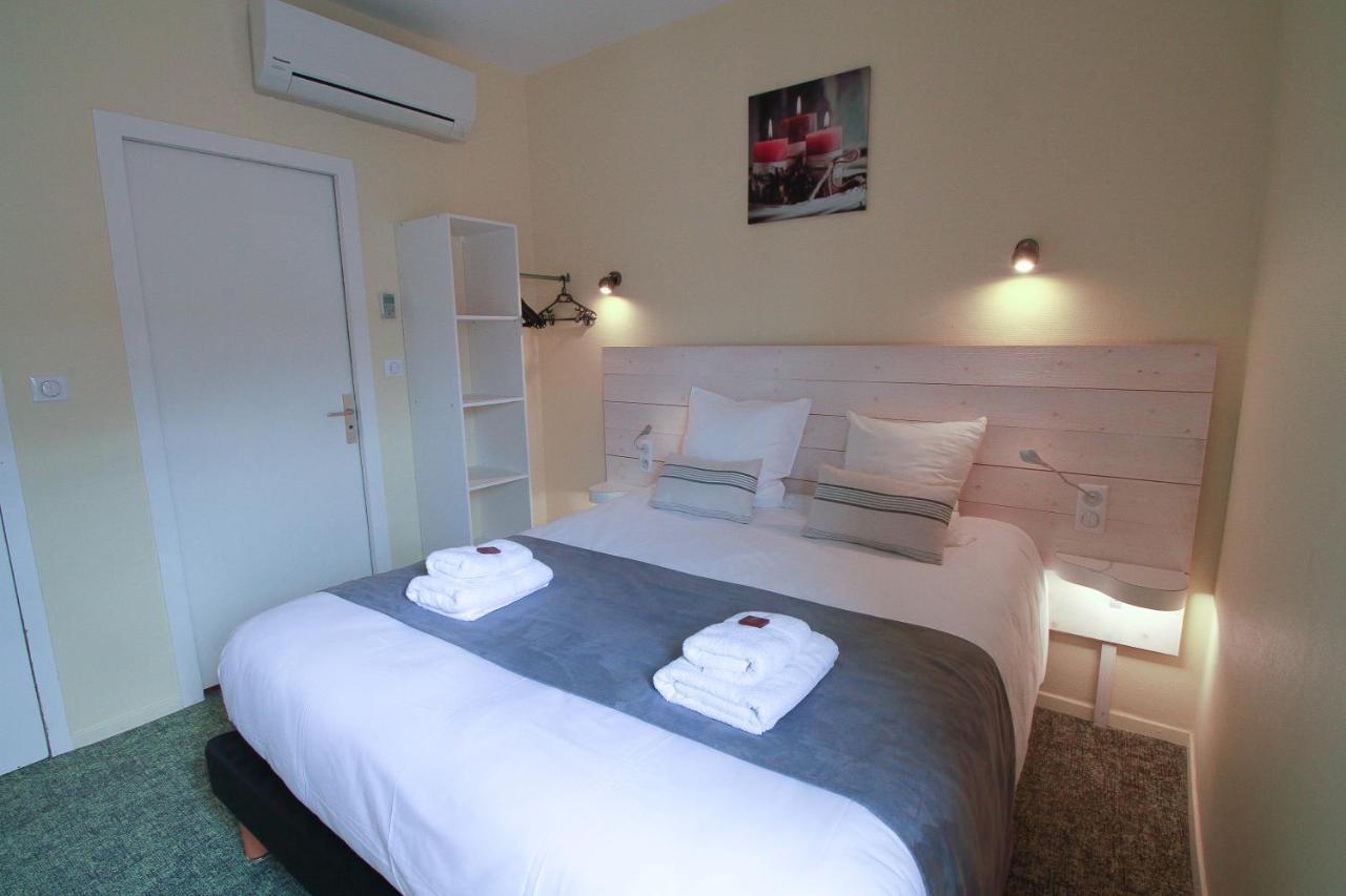 Hotel La Couronne Marmande Bagian luar foto